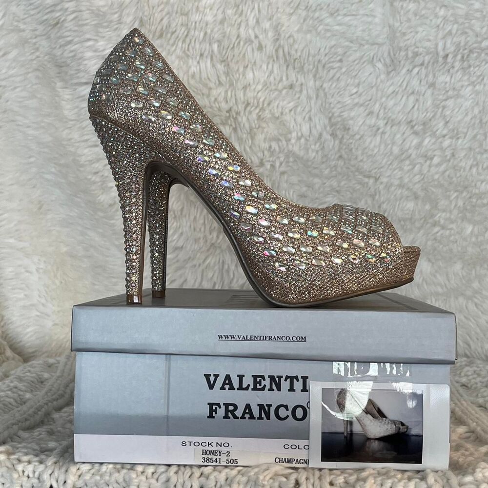 Valentine Franco Honey-2 Peep Toe Pumps in Champagne Size 9
